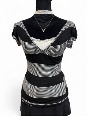 Black and white striped top from In Joy Clothing